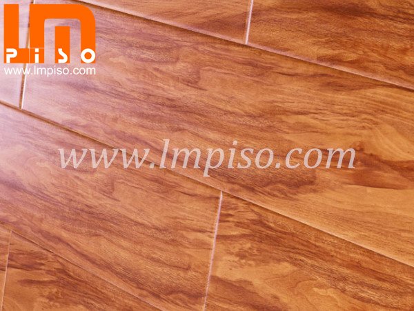 Diamond piano surface premium merbau laminate flooring