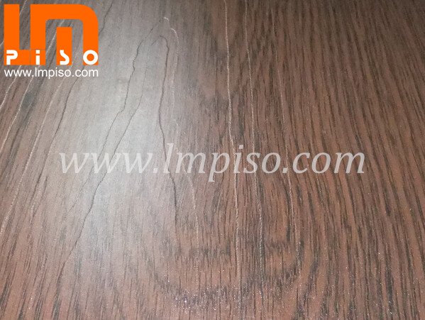 Dark color antimoisture large embossed laminate timber flooring