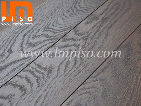 Dynamic embossed in registered finish laminate flooring for v